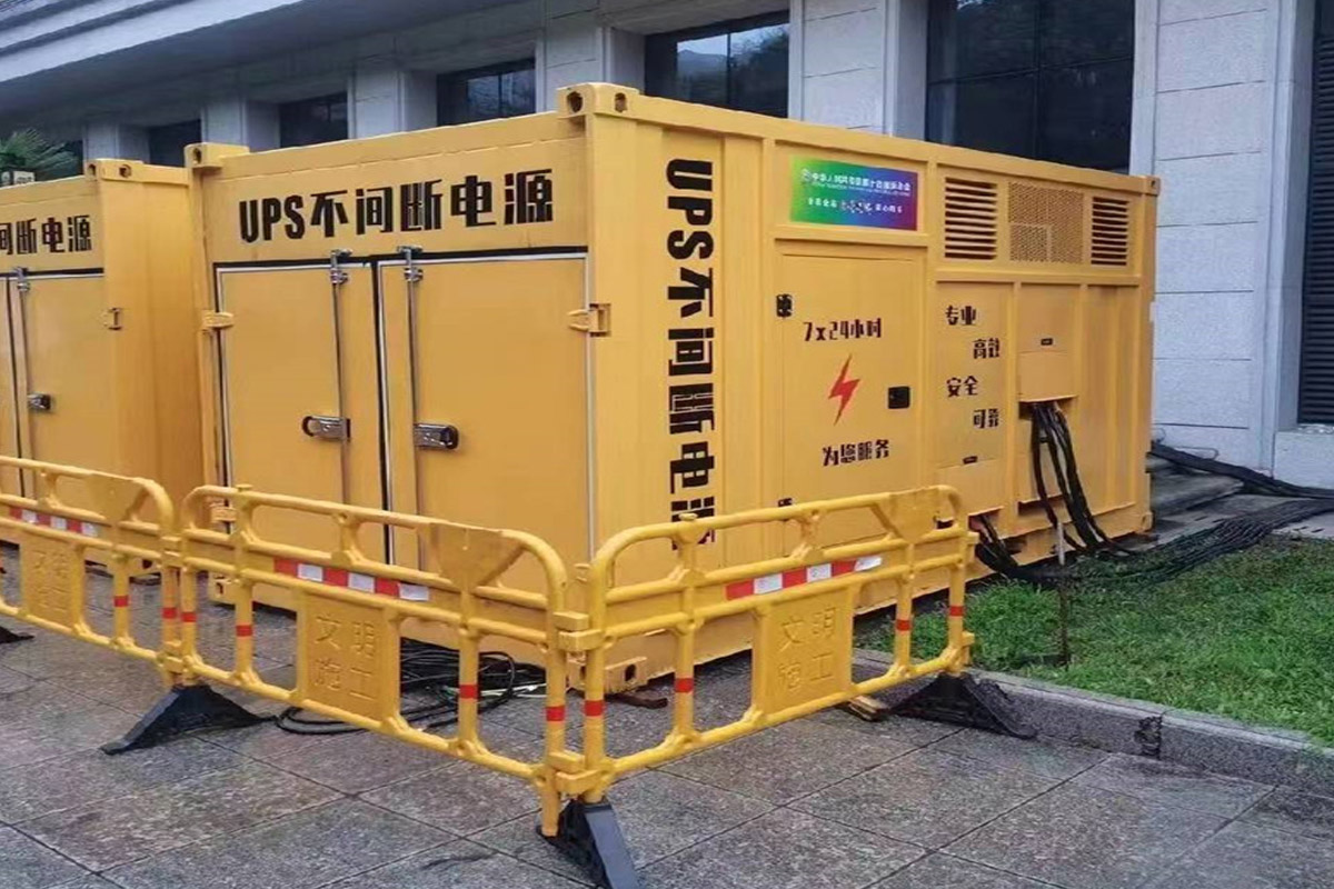 新华镇发电机租赁施工现场
